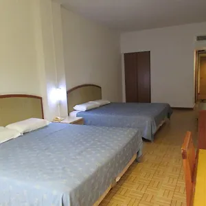 Supreme 3* Singapur